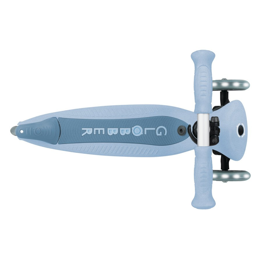 GLOBBER GO-UP ACTIVE LIGHTS ECO, mit Leuchtrollen, Dreirad, Laufrad und Scooter