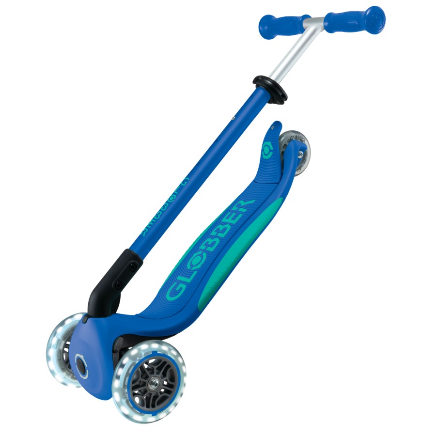 GLOBBER PRIMO FOLDABLE PLUS LIGHTS mit Leuchtrollen